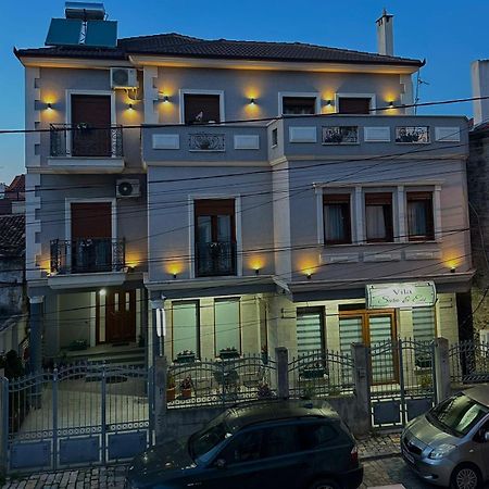 Guesthouse Sara & Esi Korce Exterior foto